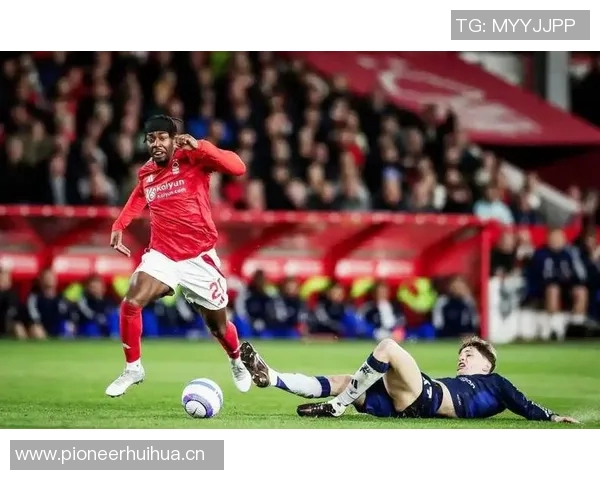 诺丁汉森林老板希望澳波执教助力球队争夺欧联冠军 诺丁汉森林老板希望澳波执教助力球队争夺欧联冠军