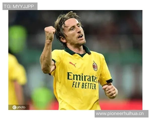 帕努奇盛赞莫德里奇球商超凡在意甲如同轻松踢球般自在 帕努奇盛赞莫德里奇球商超凡在意甲如同轻松踢球般自在