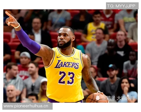 太阳队续约瑞安邓恩第三年球队选项上季场均69分36篮板表现稳定 太阳队续约瑞安邓恩第三年球队选项上季场均69分36篮板表现稳定