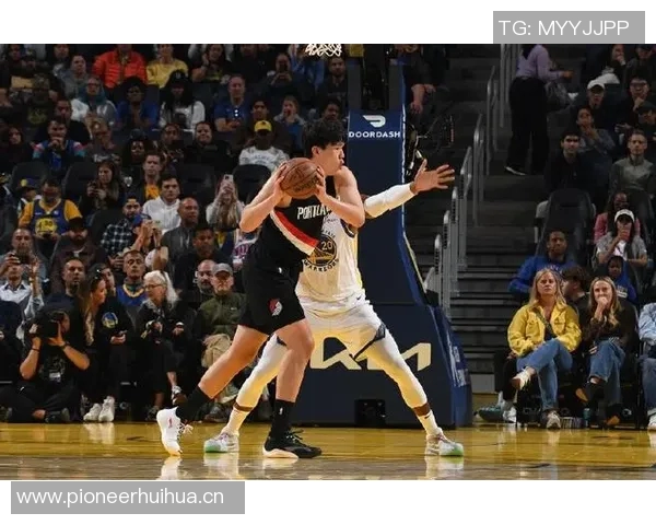 队记分析:第四节开拓者应围绕杨瀚森展开战术调整提升球队组织能力 队记分析:第四节开拓者应围绕杨瀚森展开战术调整提升球队组织能力