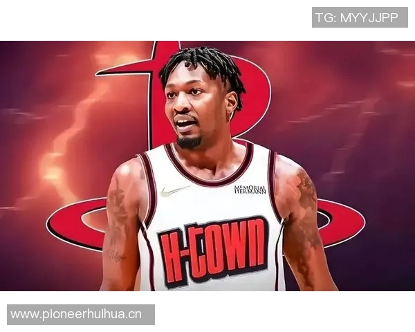 内史密斯表现稳健贡献12分关键时刻三分球助力球队胜利 内史密斯表现稳健贡献12分关键时刻三分球助力球队胜利