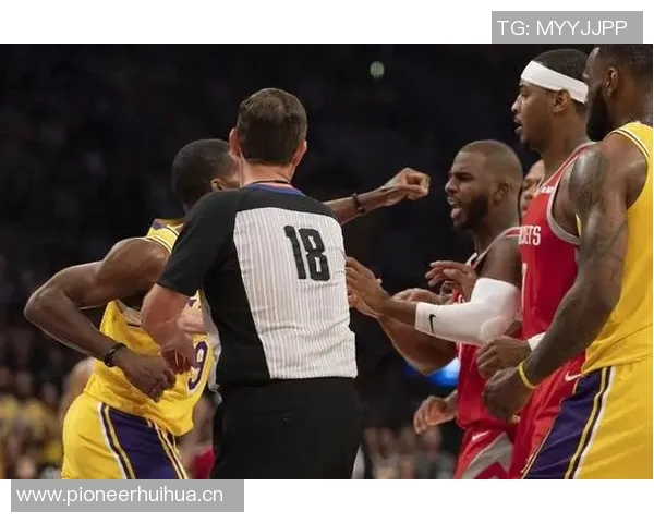 考辛斯盛赞里夫斯表现超预期东詹回归将影响球队未来走向 考辛斯盛赞里夫斯表现超预期东詹回归将影响球队未来走向