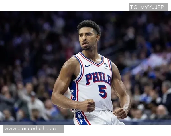 格莱姆斯表现出色15投9中砍下27分下半场狂砍21分助球队争取胜利 格莱姆斯表现出色15投9中砍下27分下半场狂砍21分助球队争取胜利