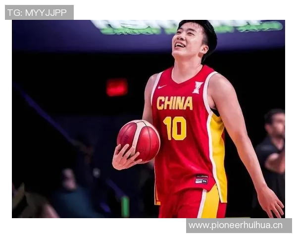 朱正在OTE联赛常规赛第二场表现出色砍下8分10篮板并抢下6个前场篮板