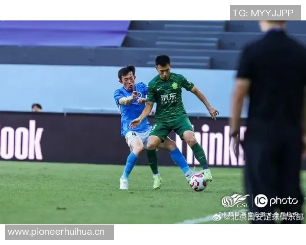 北京国安客场失利深圳新鹏城以2-1逆转获胜中超联赛第27轮精彩回顾 北京国安客场失利深圳新鹏城以2-1逆转获胜中超联赛第27轮精彩回顾