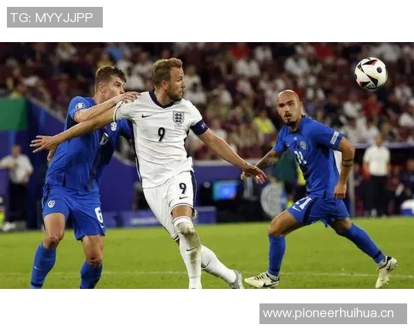 斯洛伐克主帅承认惨败难以承受目标全力以赴备战附加赛 斯洛伐克主帅承认惨败难以承受目标全力以赴备战附加赛