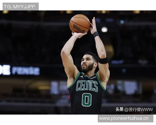 戈登揭幕战上半场狂轰7记三分创历史新纪录超越普尔与塔图姆