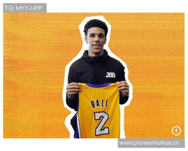 NBA官推祝朗佐鲍尔28岁生日快乐健康打球愿他未来更加辉煌 NBA官推祝朗佐鲍尔28岁生日快乐健康打球愿他未来更加辉煌