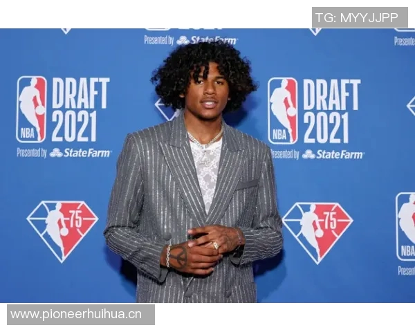 康宁汉姆坦言若被火箭选中也无怨言但心中始终向往活塞队伍