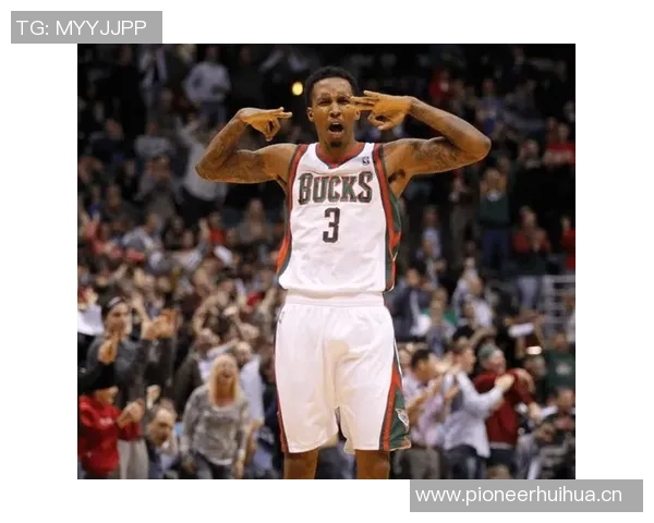 詹宁斯建议雄鹿引入得分手助力字母哥争冠之路 詹宁斯建议雄鹿引入得分手助力字母哥争冠之路