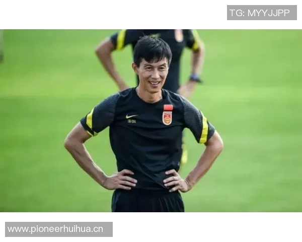 区楚良论中国足球发展路径强调短期与长期目标并重生存为首要任务