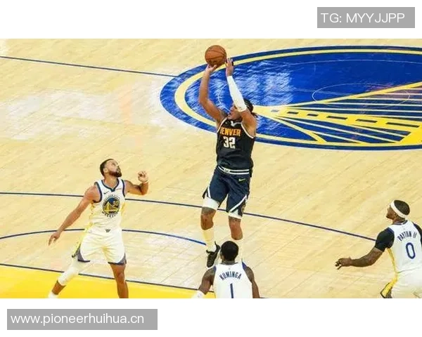 掘金三位球员本赛季齐发力约基奇穆雷戈登各自狂砍50分以上