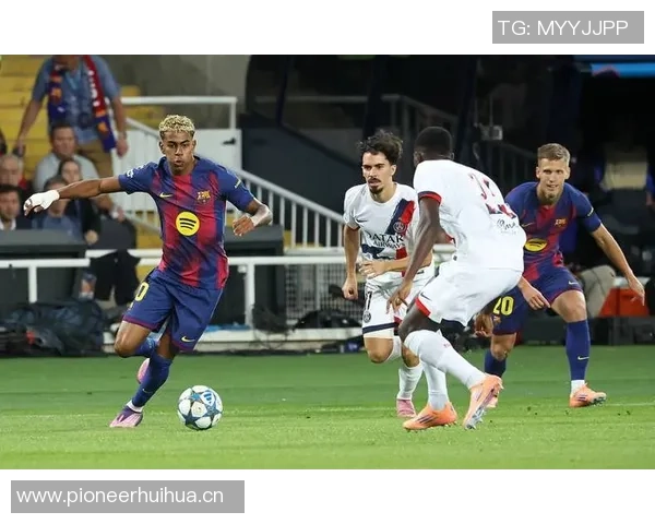 亚马尔德比战前一天积极训练奥尔莫恢复状态随队合练