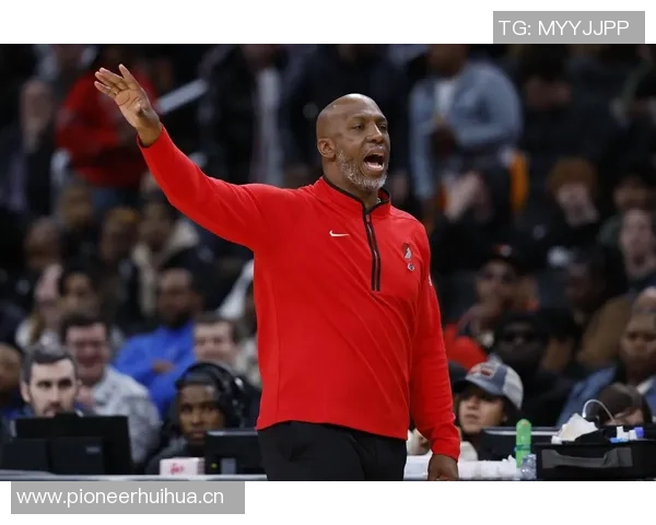 开拓者总经理强调团队团结共同面对比卢普斯缺席挑战